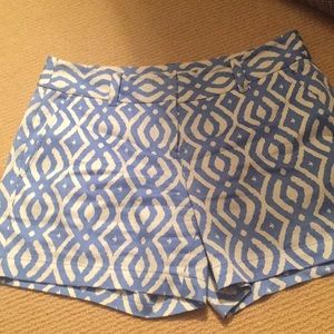 Vineyard Vines 4-inch shorts